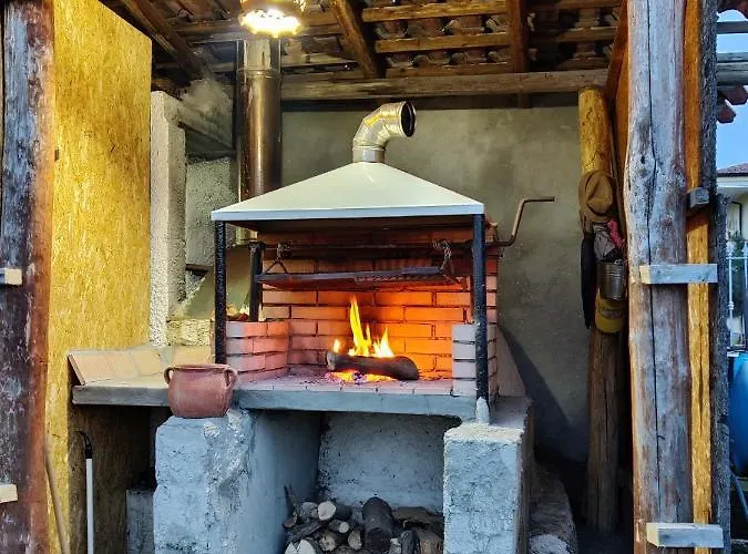 בית נופש Casa Spezzara