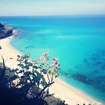 Casa Spezzara Сasa de vacaciones Santa Domenica Talao