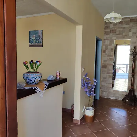 Casa Spezzara
